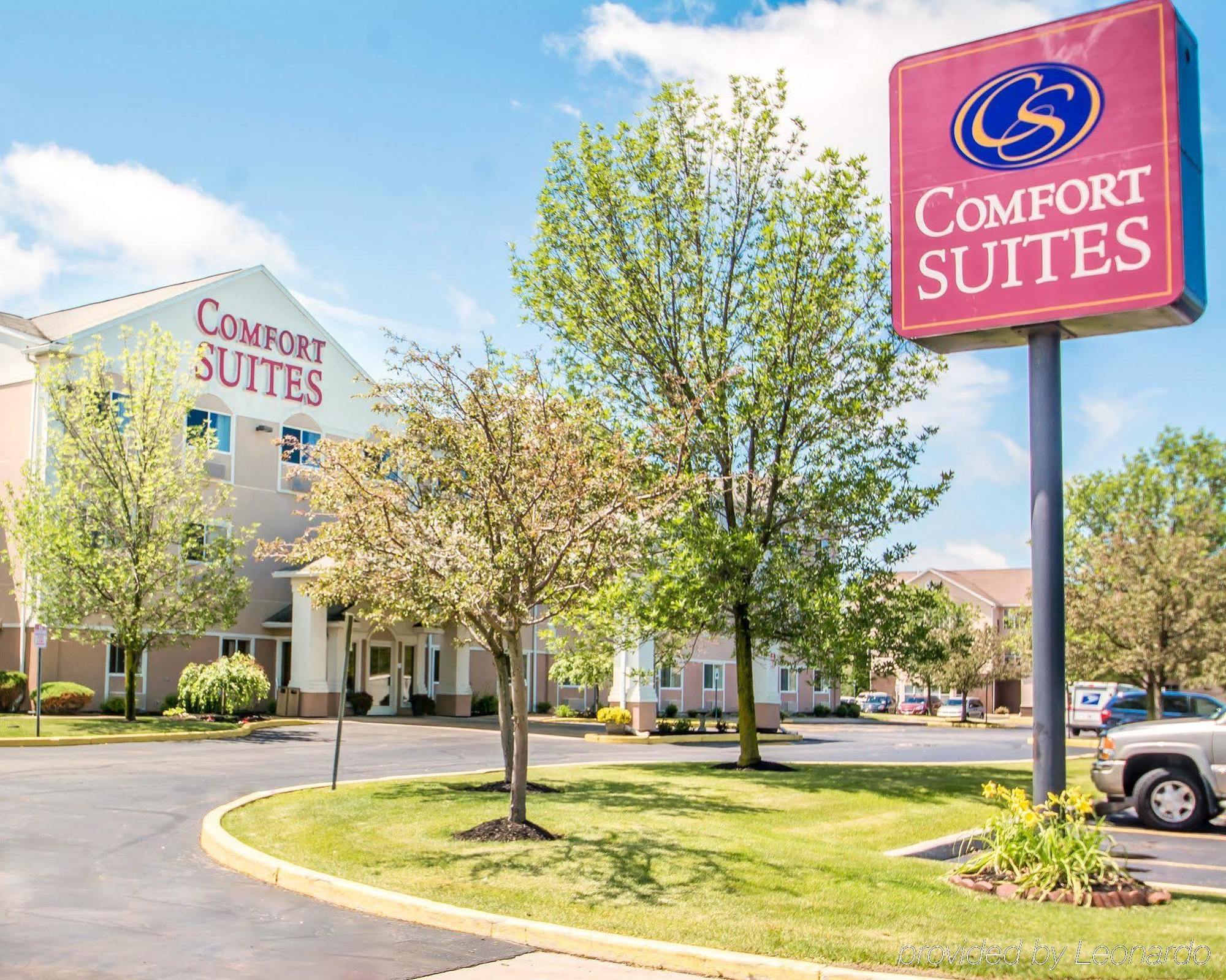 Comfort Suites Rochester Henrietta University Area Экстерьер фото