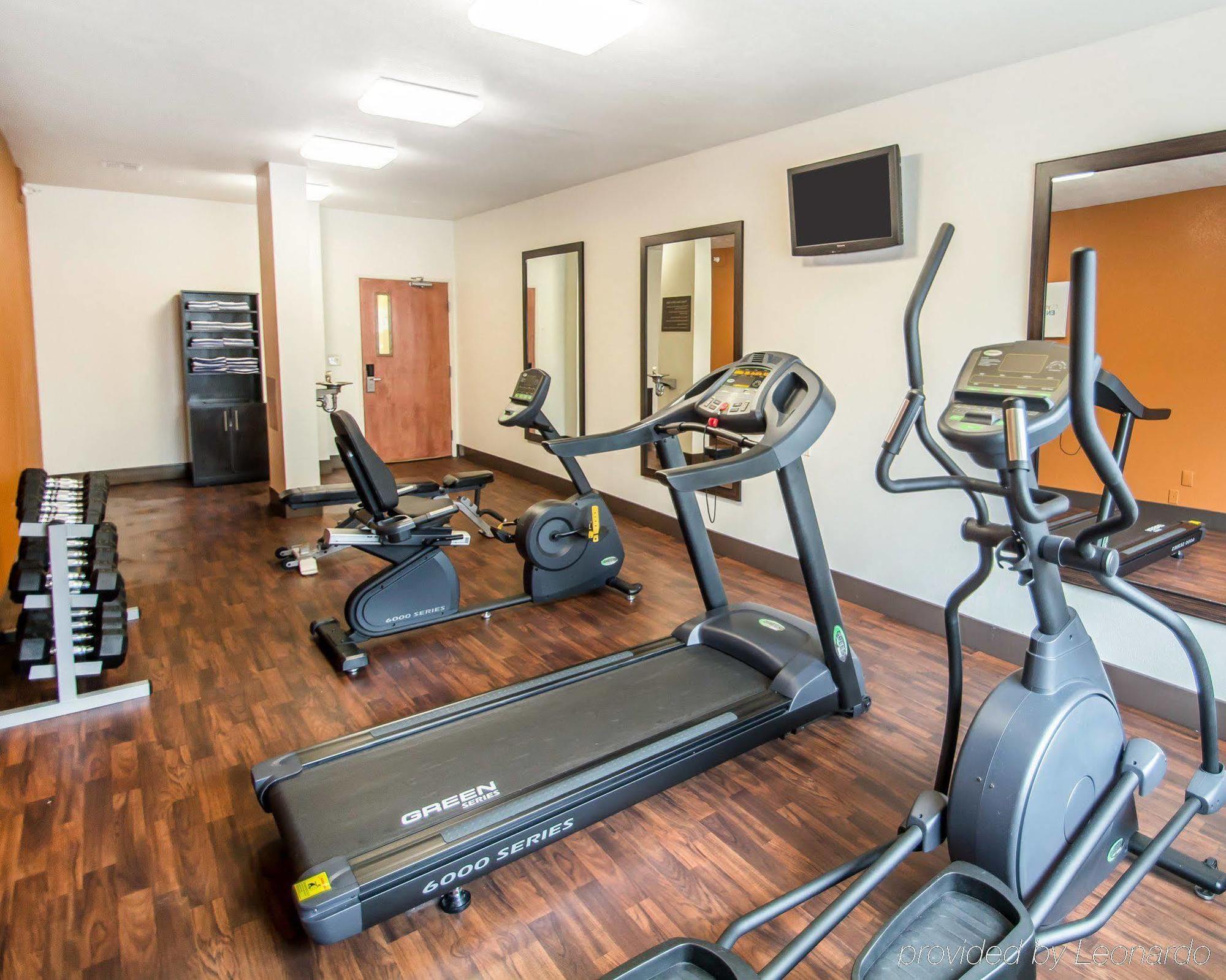 Comfort Suites Rochester Henrietta University Area Экстерьер фото
